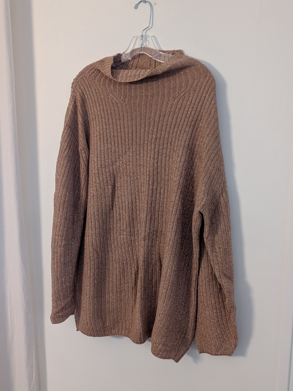 Elizabeth And James Cozy Ribbed Tunic Sweater - Taupe Size Large